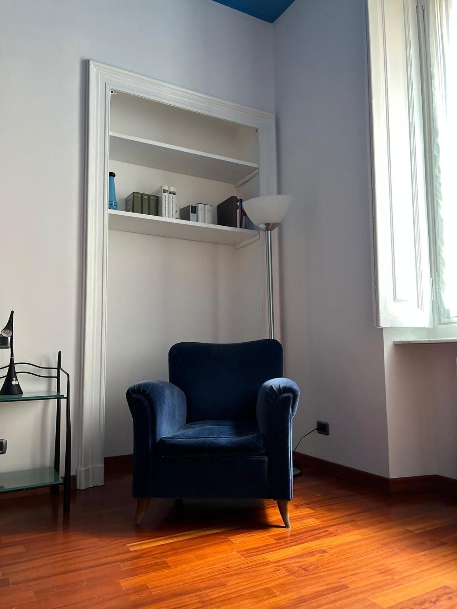 Appartamento su cortile magico : centro Torino Esterno foto
